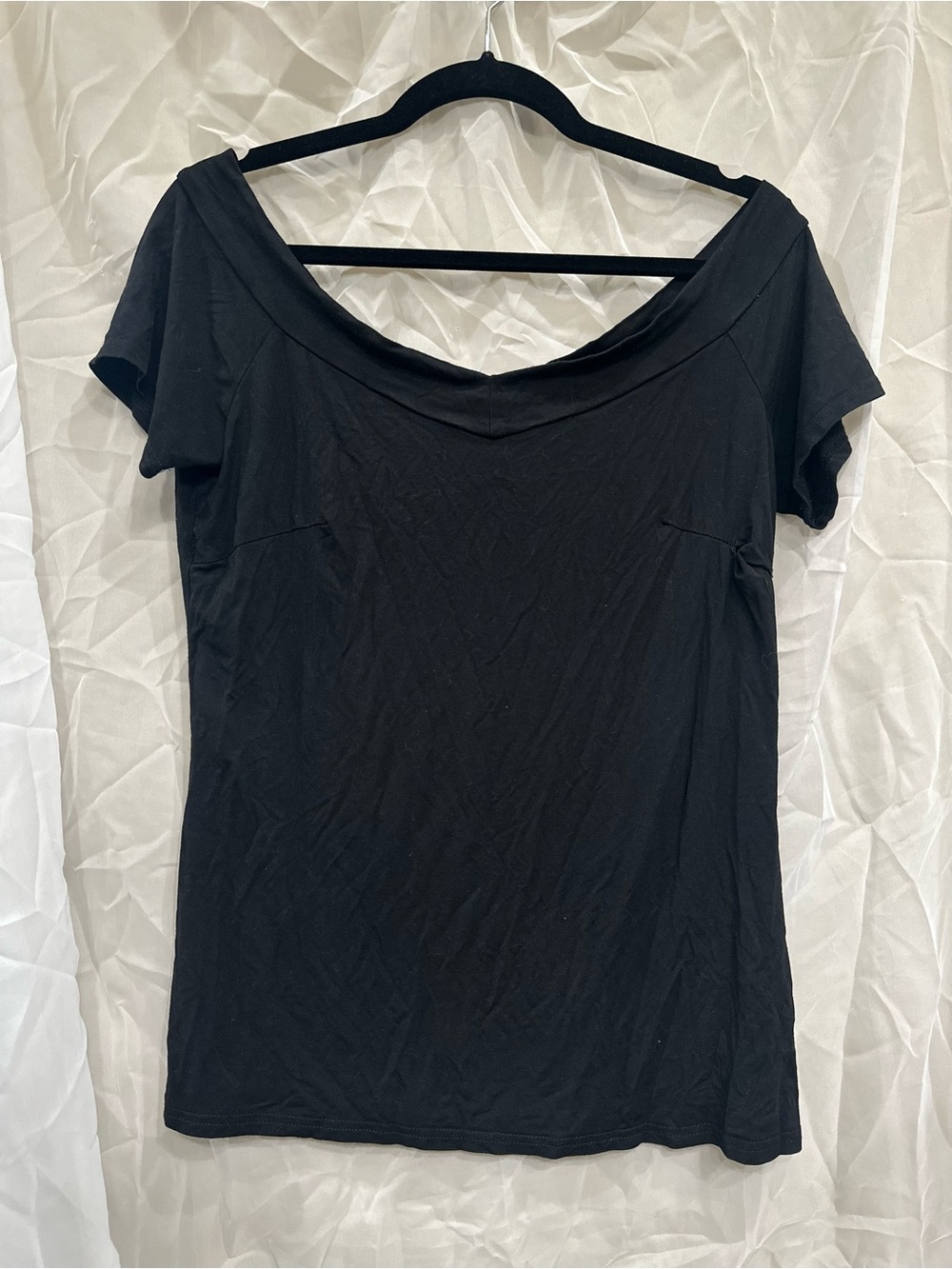Black Off-Shoulder Short Sleeve Women's Top